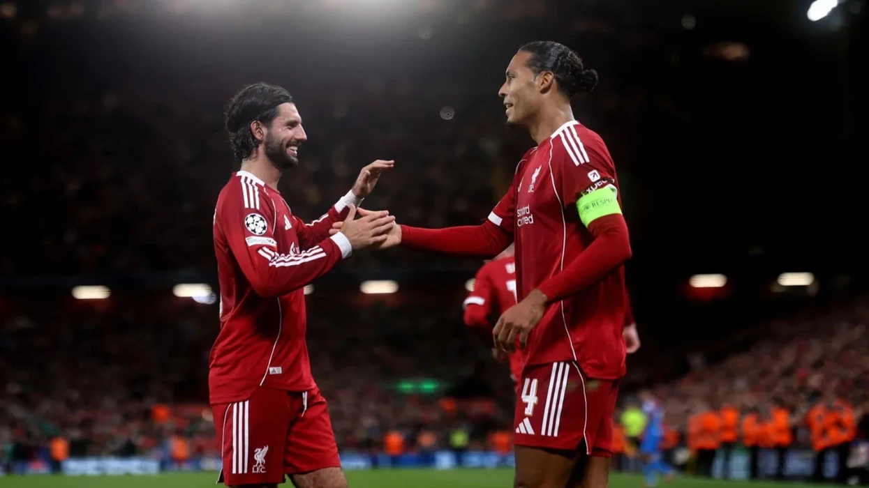 Liverpooli e ka caktuar tanimë kapitenin e ardhshëm pas largimit të Van Dijk