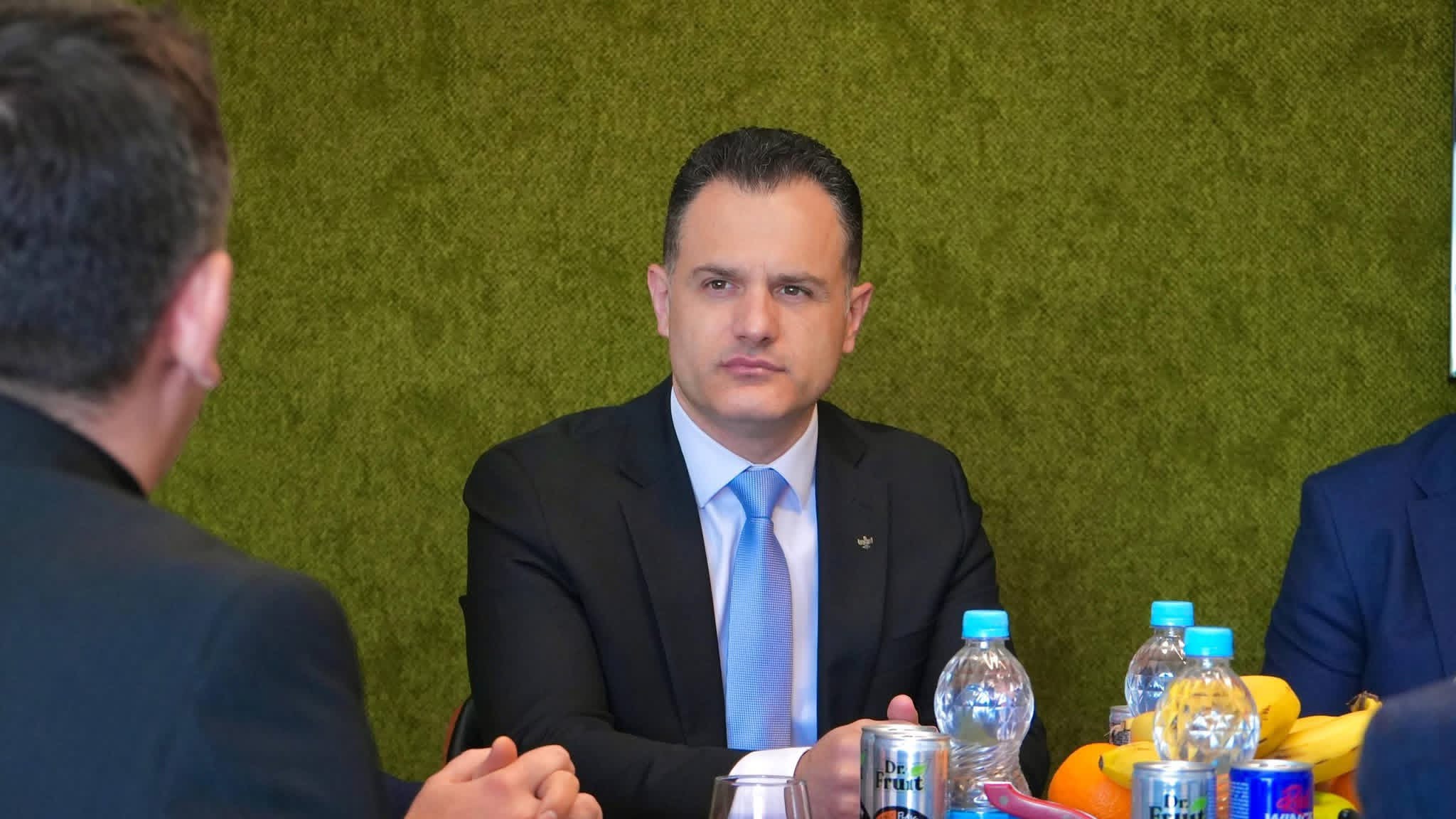 Blerim Sejdiu priti në takim ministrin Besar Durmishi, theks te mbështetja për bizneset vendore dhe zhvillimi ekonomik në Zhelinë